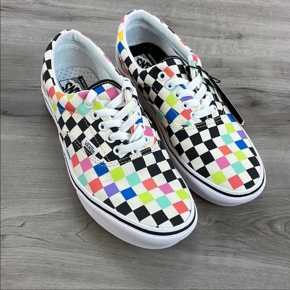 VANS - COMFYCUSH ERA LOW TOPS - Picture 1 of 9